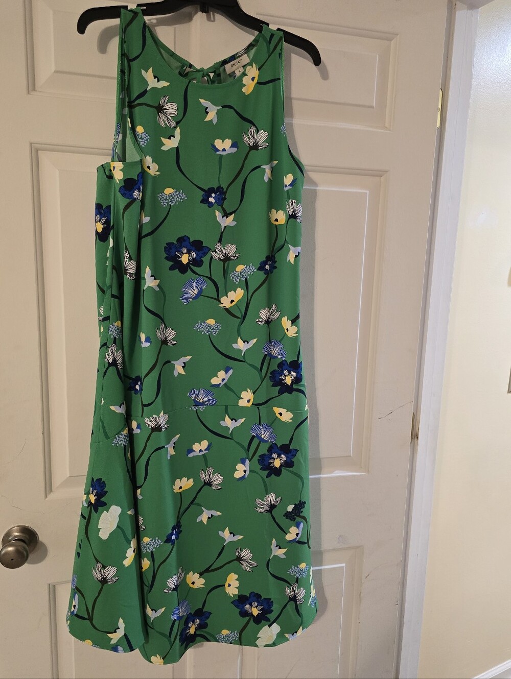 On 34th Green Floral Sleeveless A-Line Dress With Key Hole Tie Neck